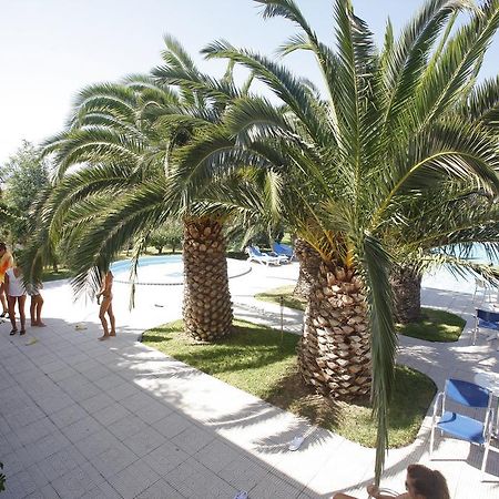 Nina Hotel Marmari  Exterior photo