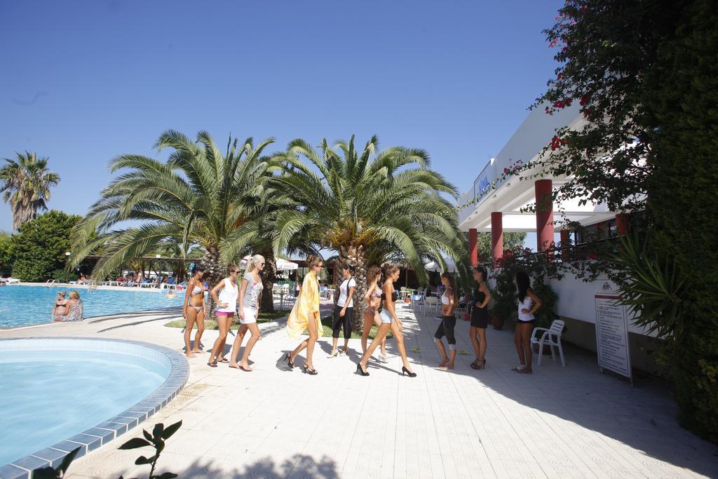 Nina Hotel Marmari  Exterior photo
